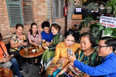 TP Hồ Chí Minh vận động người dân góp ý dự thảo văn kiện Đại hội XIV của Đảng qua VNeID