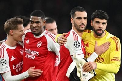 Arsenal hạ gục Bayern, được ca ngợi là đội mạnh nhất châu Âu