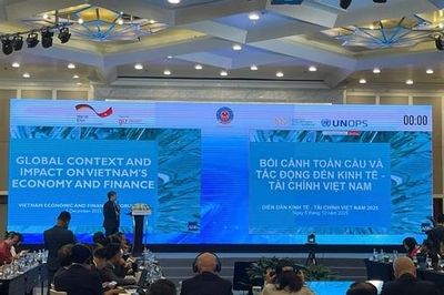 Việt Nam duy trì sức chống chịu ấn tượng trong bối cảnh toàn cầu biến động