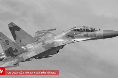 Tiêm kích Su-27 của Ukraine rơi, hoa tiêu tử vong