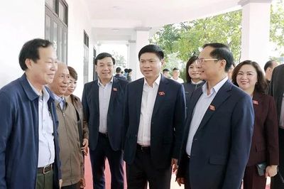 Đoàn ĐBQH tỉnh tiếp xúc cử tri các xã Bình Tuyền, Bình Xuyên, Bình Nguyên, Xuân Lãng