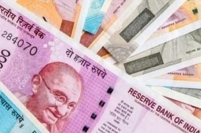 Đồng rupee rơi xuống đáy lịch sử: Ngân hàng Dự trữ Ấn Độ lập tức can thiệp