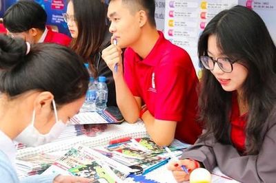 Mùa tuyển sinh 2026–2027, trường nào đã công bố phương án?