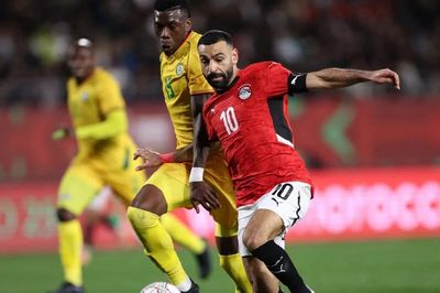 Vượt qua sóng gió tại Liverpool, Salah tỏa sáng trong màu áo Ai Cập
