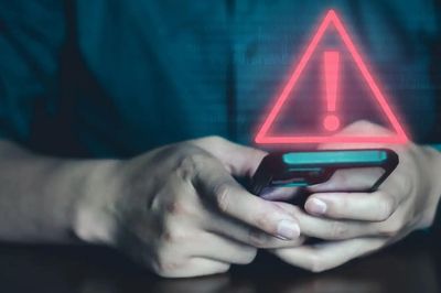 Chuyên gia cảnh báo rủi ro lớn khi bật Wi-Fi điện thoại 24/7