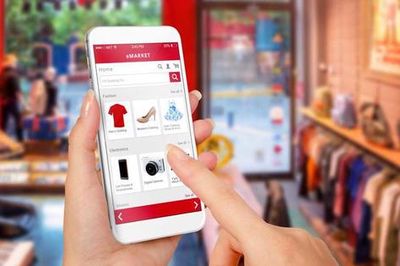 Kinh doanh trên Shopee, TikTok doanh thu trên 3 tỷ đồng: Bộ Tài chính làm rõ phương án áp dụng thuế suất 17%
