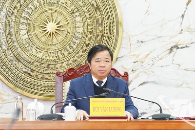 Tăng cường kiểm soát thị trường, không để hàng giả, hàng lậu lưu thông dịp Tết