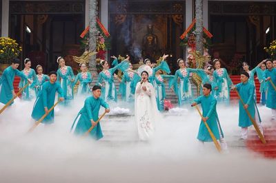 Đặt văn hóa vào trung tâm chiến lược phát triển đất nước