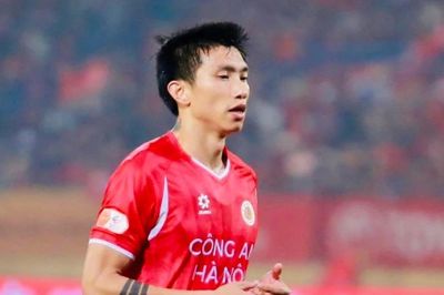 Thông tin mới nhất chấn thương của Đoàn Văn Hậu