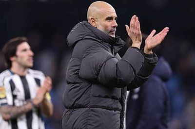 Hạ Newcastle, Pep Guardiola nhắm kỷ lục vô tiền khoáng hậu tại EFL Cup