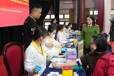 Công an tỉnh Cao Bằng: Thu nhận mẫu ADN cho thân nhân liệt sĩ chưa xác định được danh tính