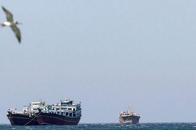 Mỹ khuyến cáo các tàu tránh vùng biển Iran 'càng xa càng tốt'