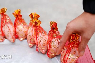 Mua muối đầu năm - nét đẹp truyền thống của người dân miền biển