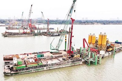 Phấn đấu hoàn thành dự án cầu Trần Hưng Đạo vào giữa năm 2027