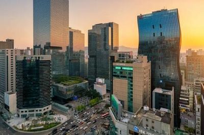 Thị trường toàn cầu phản ứng sau tuyên bố nâng thuế nhập khẩu của Tổng thống Mỹ