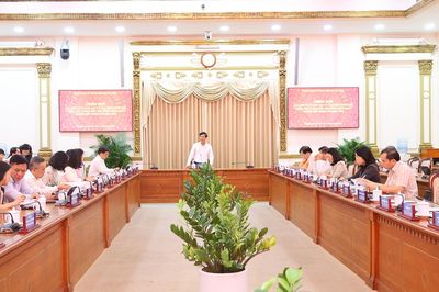 TP.HCM: In thẻ cử tri phù hợp với chức năng trên hệ thống dữ liệu quốc gia về dân cư