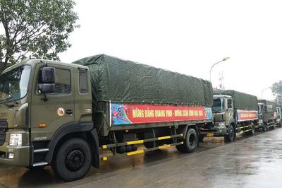Ra quân thực hiện nhiệm vụ vận chuyển đầu xuân Bính Ngọ