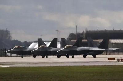 Mỹ triển khai máy bay chiến đấu F-22 tới Israel