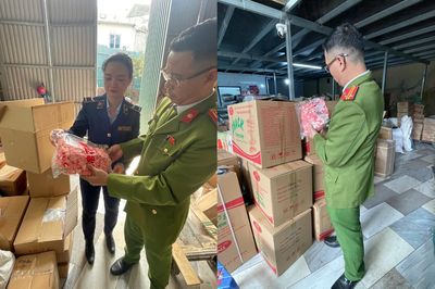 Hà Nội xử lý hơn 1.800 vụ buôn lậu, gian lận thương mại trong tháng 2/2026
