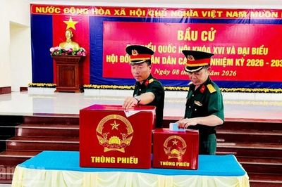 An Giang: Cử tri đặc khu Thổ Châu nô nức đi bầu cử sớm