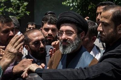 Iran công bố danh tính tân Lãnh tụ Tối cao