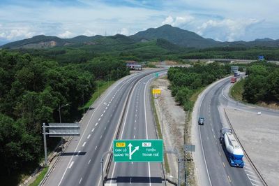 Đề xuất cho xe chạy cao tốc Cam Lộ - La Sơn 80 km/h