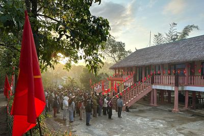 Người dân A Lưới nô nức cùng ngày hội non sông