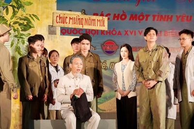 Nghệ thuật đồng hành cùng 'Ngày hội non sông'