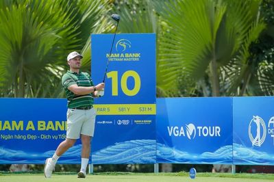 Alexis Leray phá kỷ lục sân, tạm dẫn đầu Vietnam Masters 2026