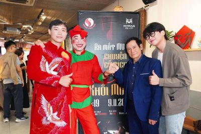 Khôi Minh ra MV vận dụng hề chèo diễn tả nỗi đau mất cha
