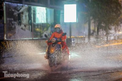 Từ đêm nay, vùng núi Bắc Bộ chuyển mưa dông