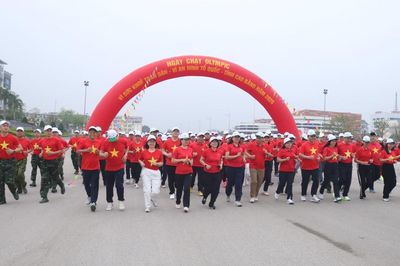 Hơn 3.500 người tham gia 'Ngày chạy Olympic - Vì sức khỏe toàn dân - Vì an ninh Tổ quốc' tỉnh