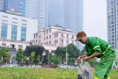 Cầu Giấy quyết liệt xử lý 'điểm đen' môi trường, ứng dụng AI vào giám sát đô thị