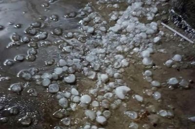 Sắp có đợt không khí lạnh mới, miền Bắc đề phòng mưa đá và gió giật mạnh