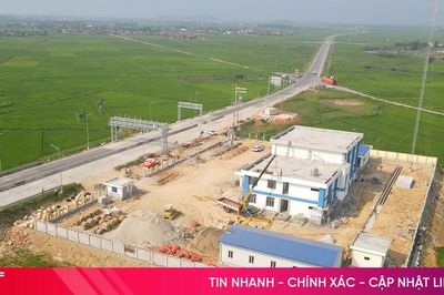'Soi' tiến độ xây dựng các trạm thu phí cao tốc qua Hà Tĩnh