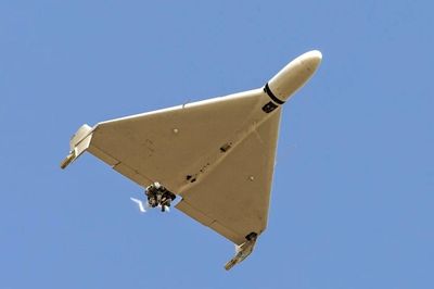 Vì sao C-RAM không thể chặn hết UAV Iran dù hỏa lực cực mạnh?