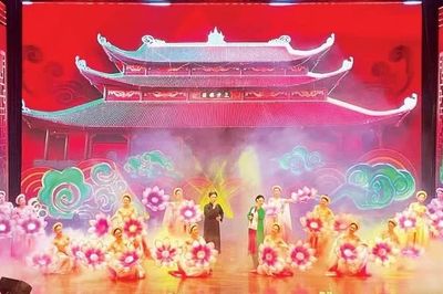 Sân khấu cần bước khỏi 'vùng an toàn' để bứt phá