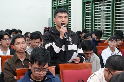 Tăng kết nối với sinh viên qua đối thoại