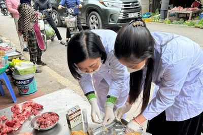 Tháng hành động vì an toàn thực phẩm 2026: Mở cao điểm siết chặt bếp ăn tập thể, thức ăn đường phố