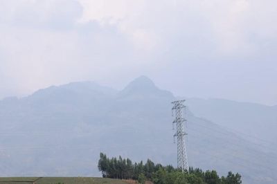 Lào Cai nỗ lực đưa điện về vùng khó