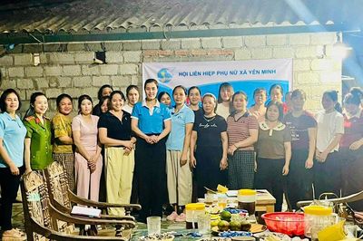 Yên Minh ra mắt Câu lạc bộ 'Phụ nữ giúp nhau chuyển đổi số'
