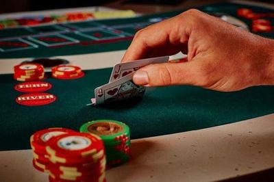 Chơi poker có vi phạm pháp luật không?