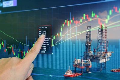 72 giờ đóng mở eo biển Hormuz: Giá dầu đảo chiều, 20.000 thủy thủ kẹt