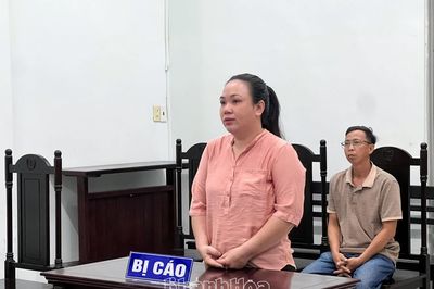 Trộm vàng, 1 nhân viên bán vàng lãnh 6 năm tù