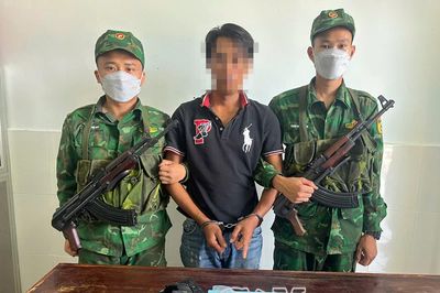 BĐBP Cà Mau bắt giữ nhiều vụ tàng trữ trái phép chất ma tuý