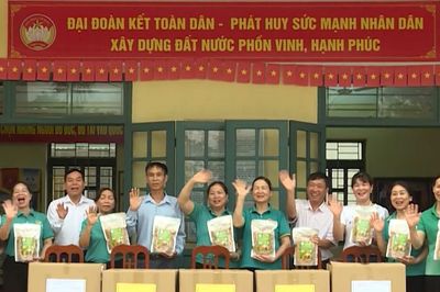 Xã Gia Lâm: Nghĩa tình gửi trọn biển đảo quê hương
