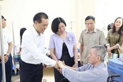 Lan tỏa yêu thương từ những nhịp cầu phục hồi chức năng