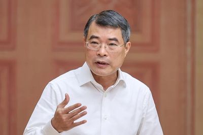 Thủ tướng yêu cầu tháo gỡ các điểm nghẽn về đất đai, môi trường, khoáng sản