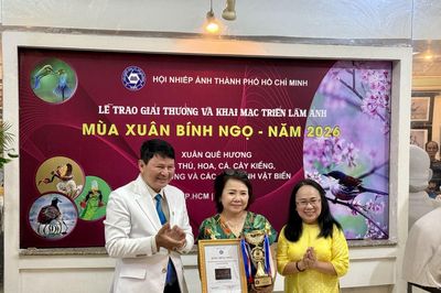 Sắc xuân đất nước qua triển lãm ảnh nghệ thuật