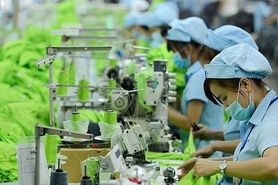 Nhiều rào cản khiến tiến trình chuyển đổi xanh còn chậm